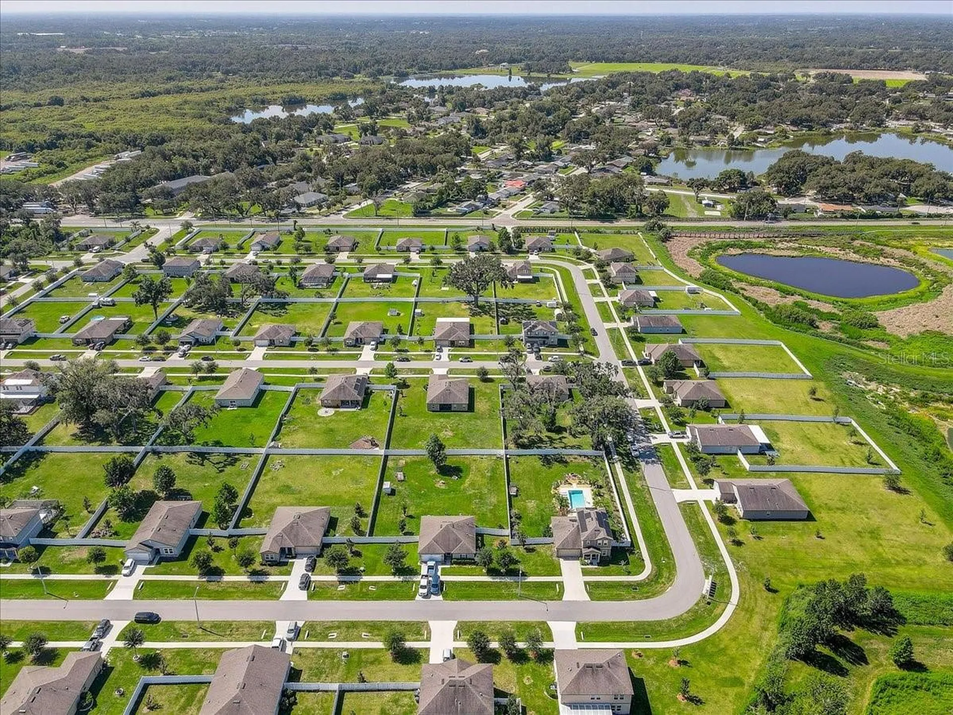 806 Highgate Oaks Place Seffner FL 33584