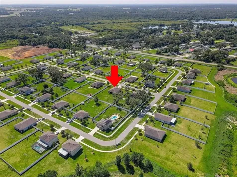 806 Highgate Oaks Place Seffner FL 33584