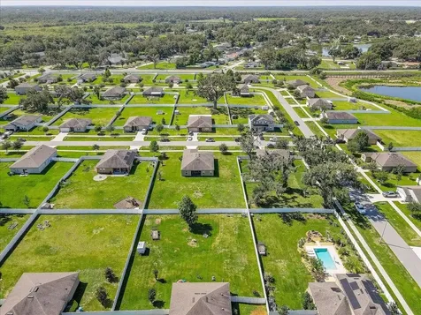 806 Highgate Oaks Place Seffner FL 33584