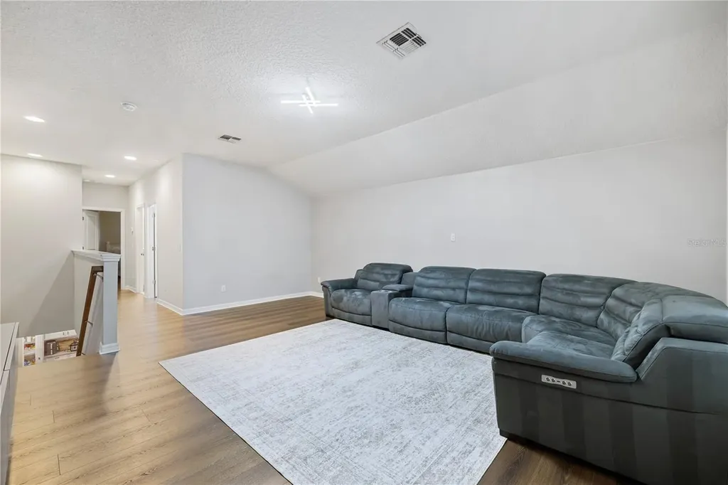 9373 Royal Estates Boulevard Orlando FL 32836