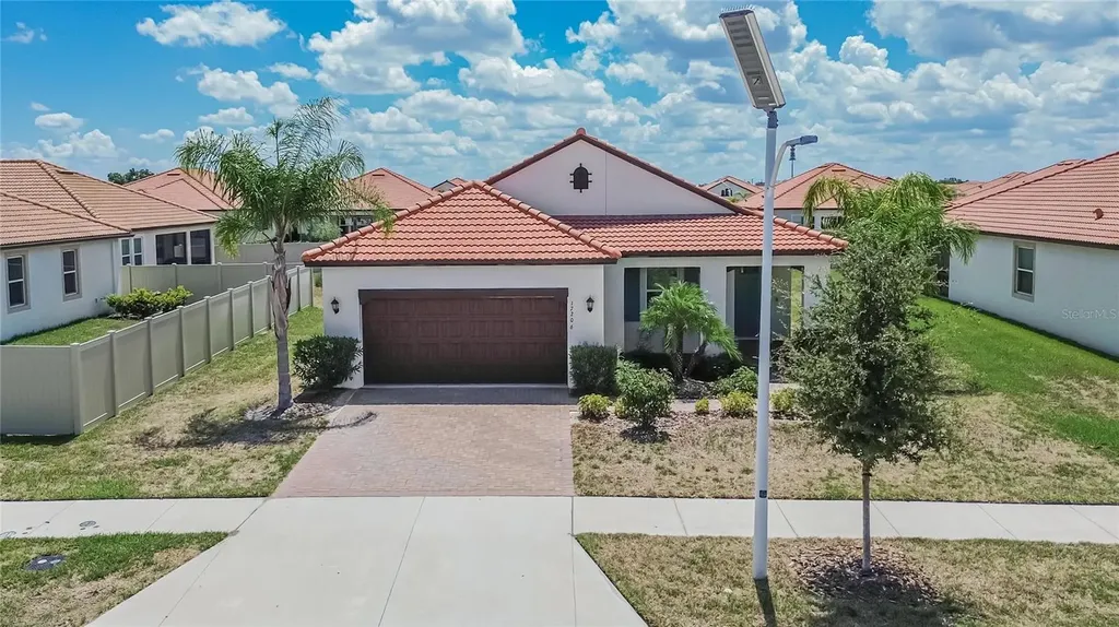17206 Star Banks Street Wimauma FL 33598