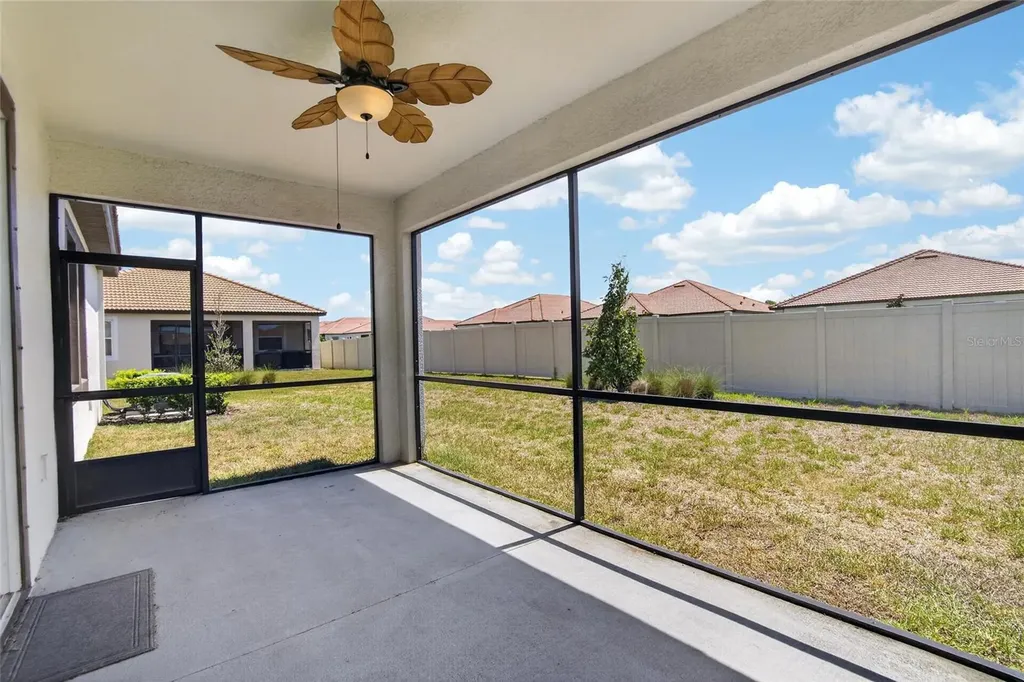17206 Star Banks Street Wimauma FL 33598