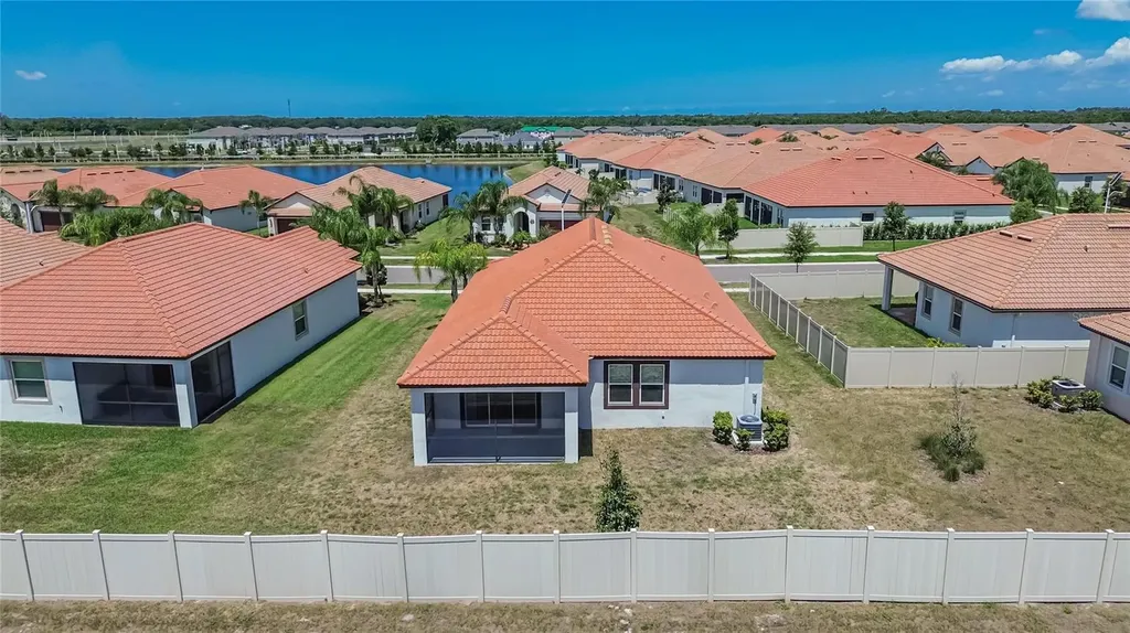 17206 Star Banks Street Wimauma FL 33598
