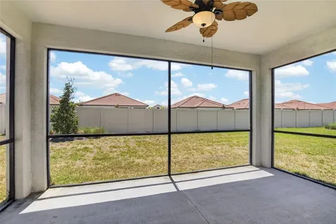 17206 Star Banks Street Wimauma FL 33598
