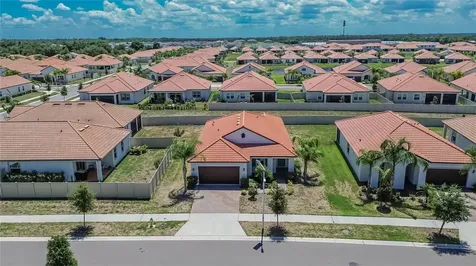 17206 Star Banks Street Wimauma FL 33598
