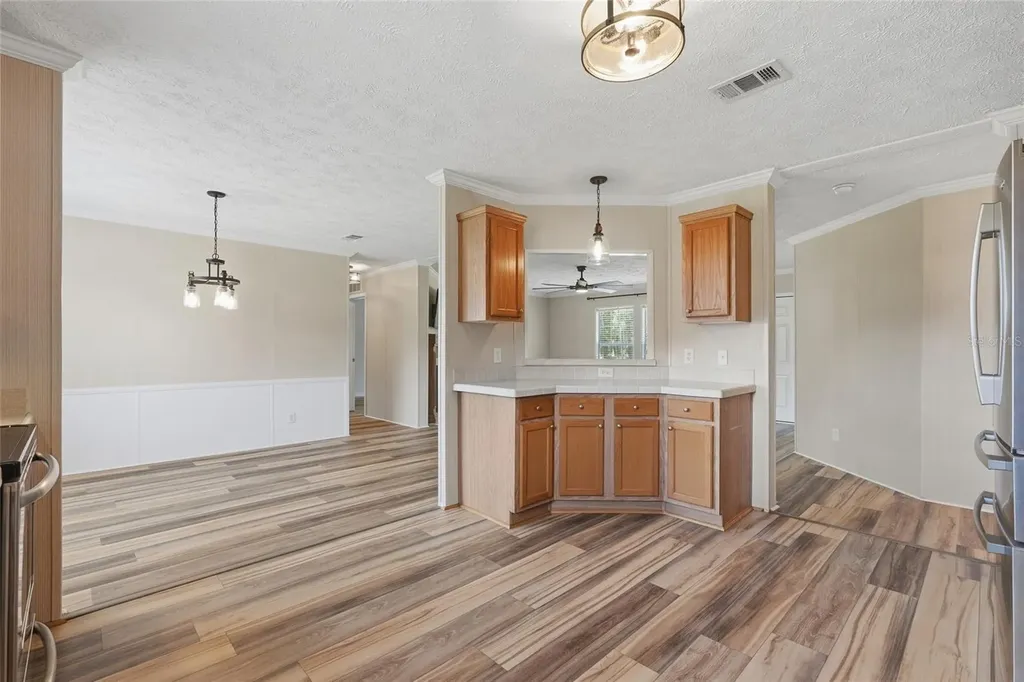 4889 SW 35th Trail Bell FL 32619
