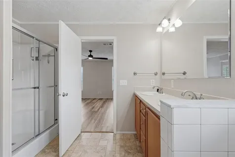 4889 SW 35th Trail Bell FL 32619