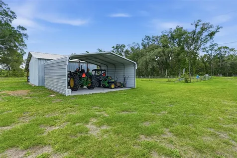 4889 SW 35th Trail Bell FL 32619