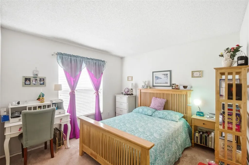 1234 Lake Blue Circle Apopka FL 32703