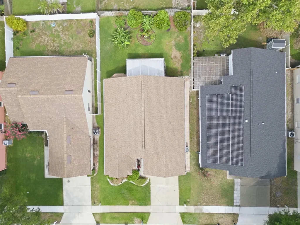 1234 Lake Blue Circle Apopka FL 32703