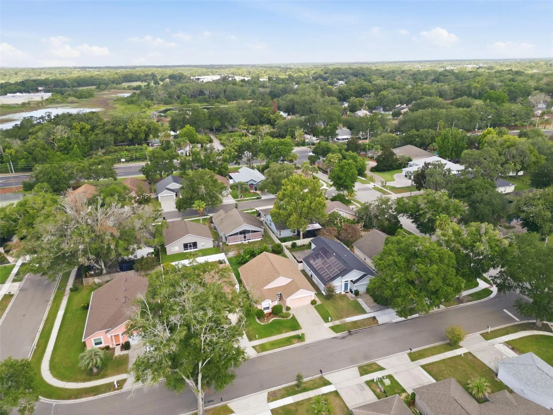 1234 Lake Blue Circle Apopka FL 32703