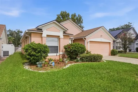 1234 Lake Blue Circle Apopka FL 32703