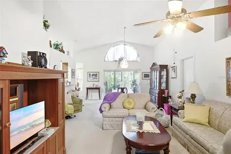 1234 Lake Blue Circle Apopka FL 32703