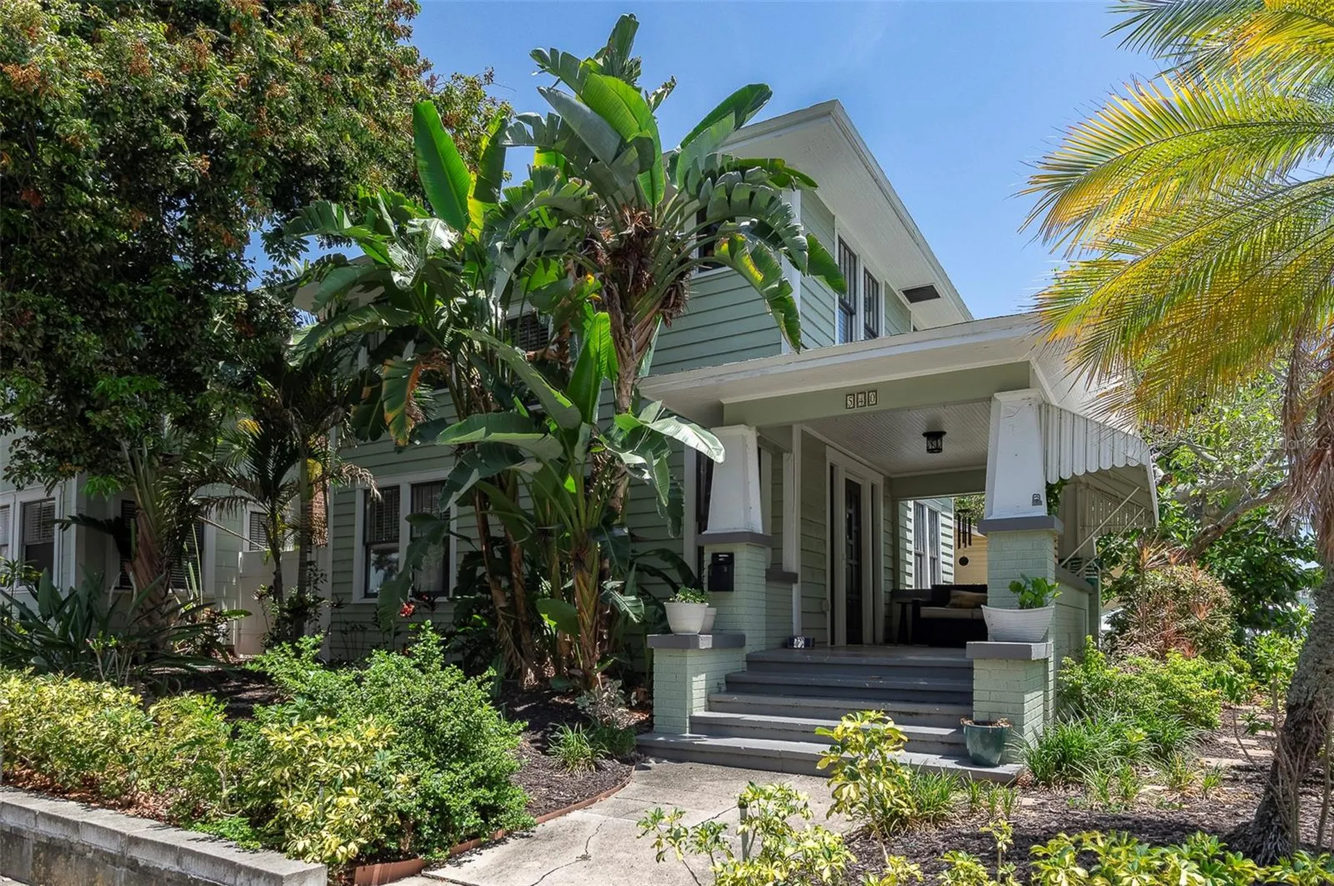 540 11th Avenue N St Petersburg FL 33701
