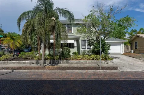 540 11th Avenue N St Petersburg FL 33701