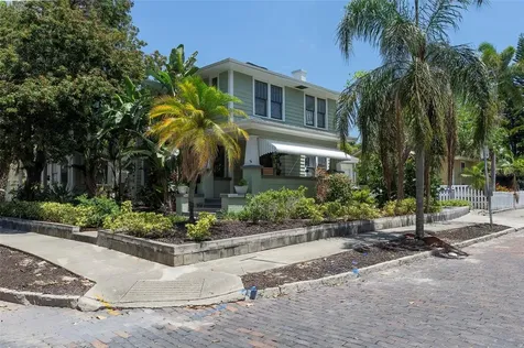 540 11th Avenue N St Petersburg FL 33701