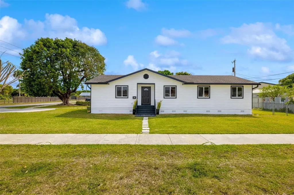 1867 NW 8th Avenue Homestead FL 33030