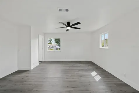 1867 NW 8th Avenue Homestead FL 33030
