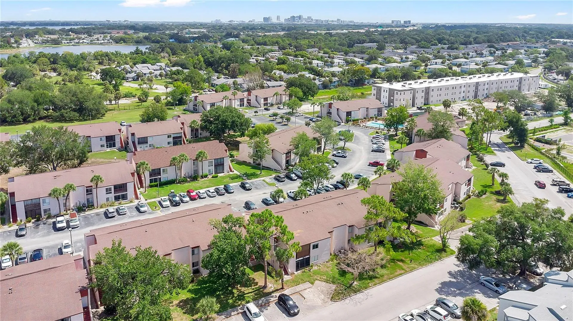 2504 Citrus Club Lane Orlando FL 32839