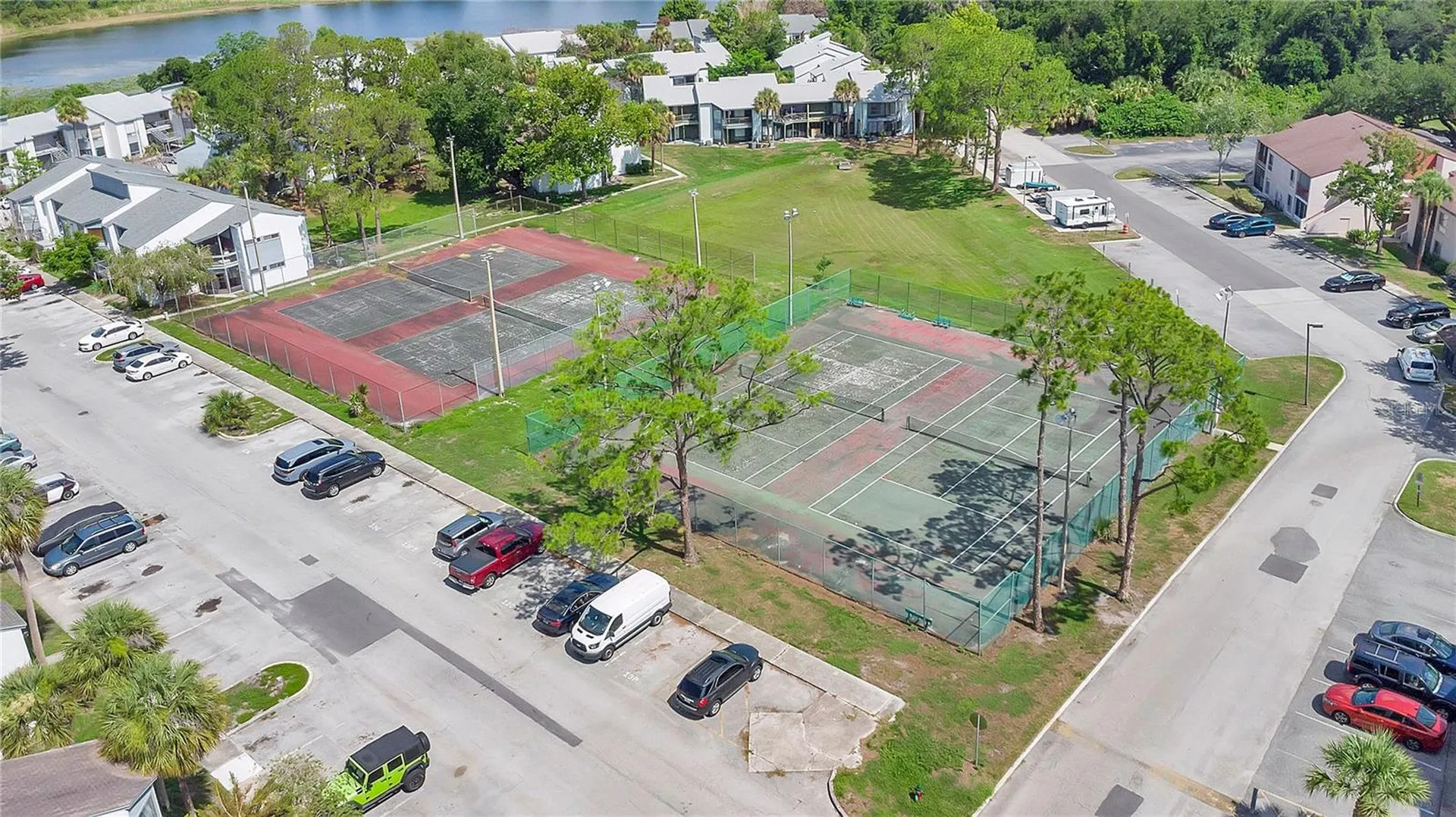 2504 Citrus Club Lane Orlando FL 32839