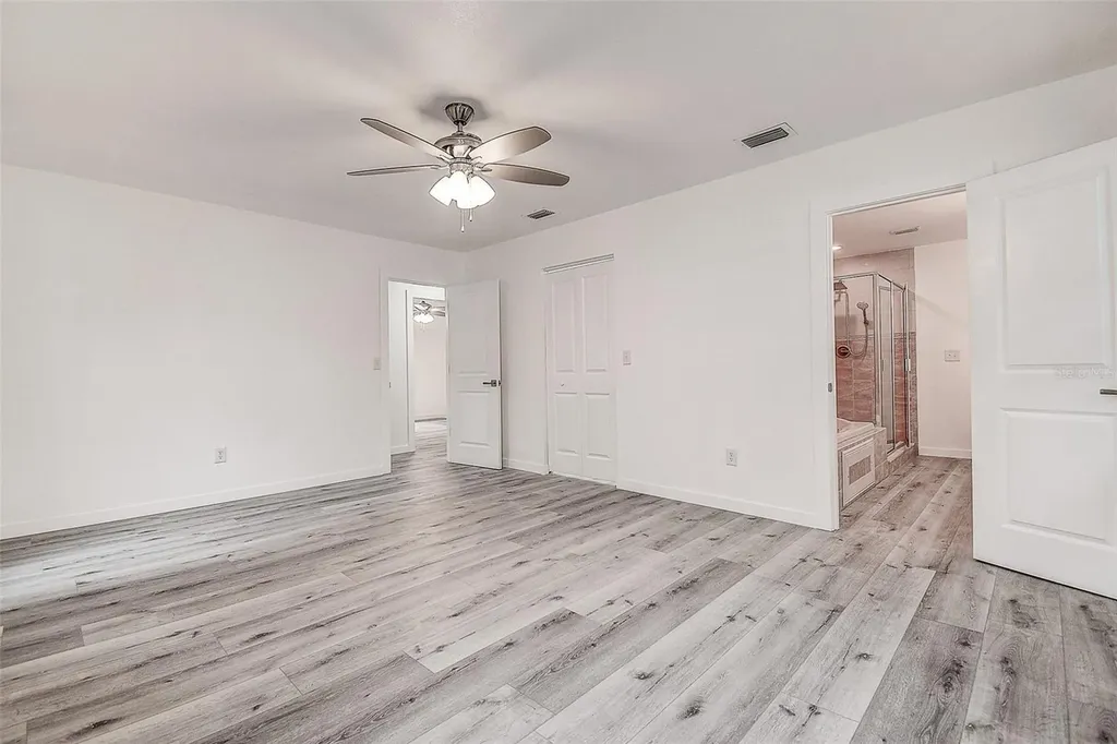 9404 W Hamilton Avenue Tampa FL 33615