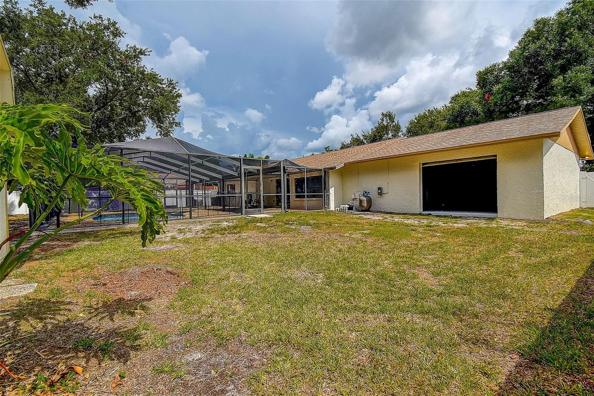 9404 W Hamilton Avenue Tampa FL 33615