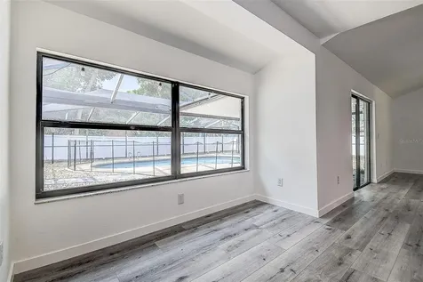 9404 W Hamilton Avenue Tampa FL 33615