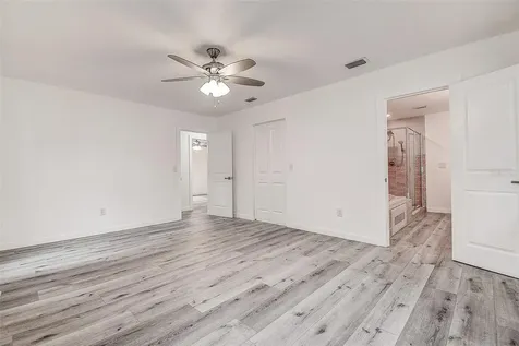 9404 W Hamilton Avenue Tampa FL 33615