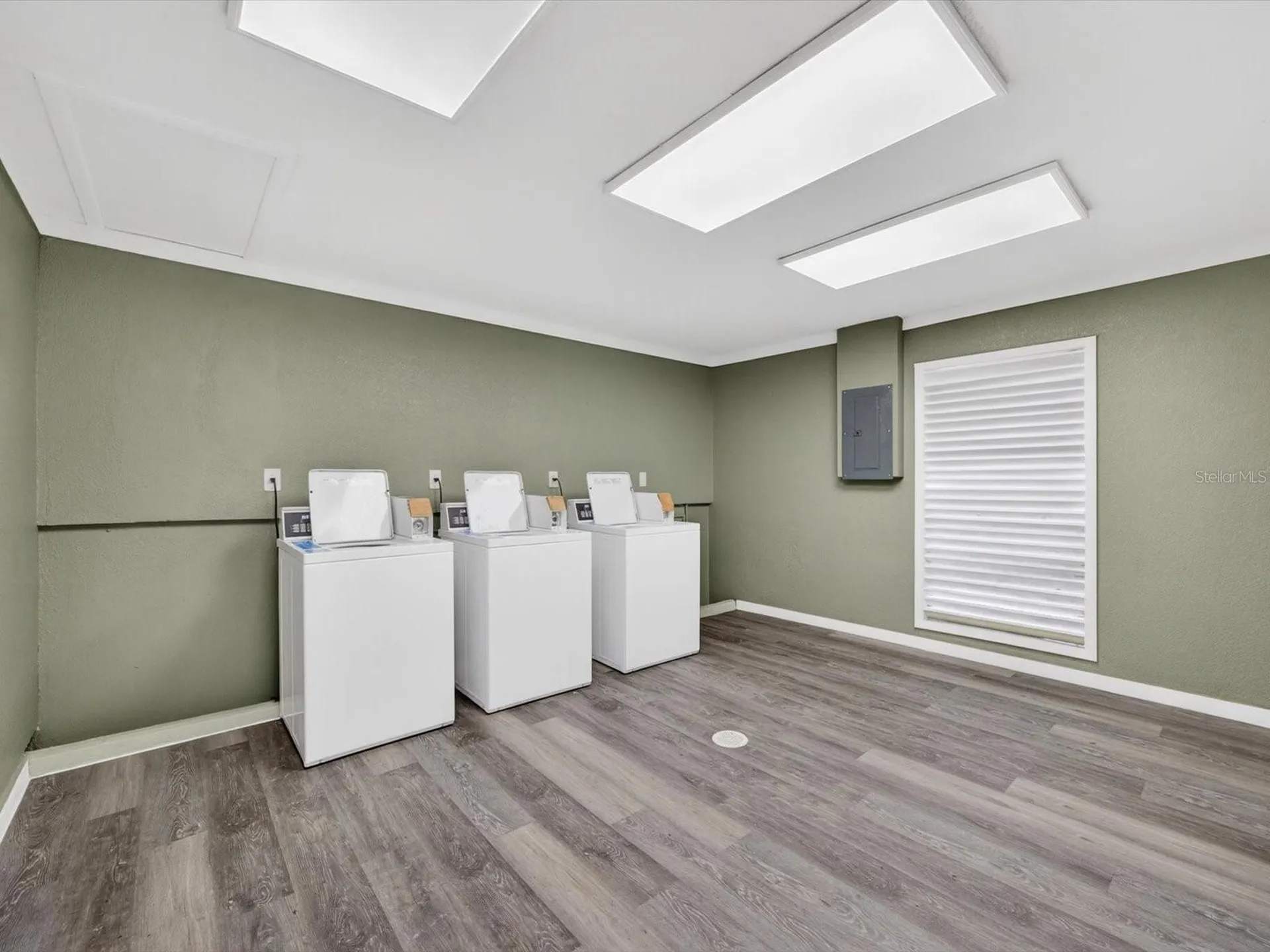 6110 Curry Ford Road Orlando FL 32822
