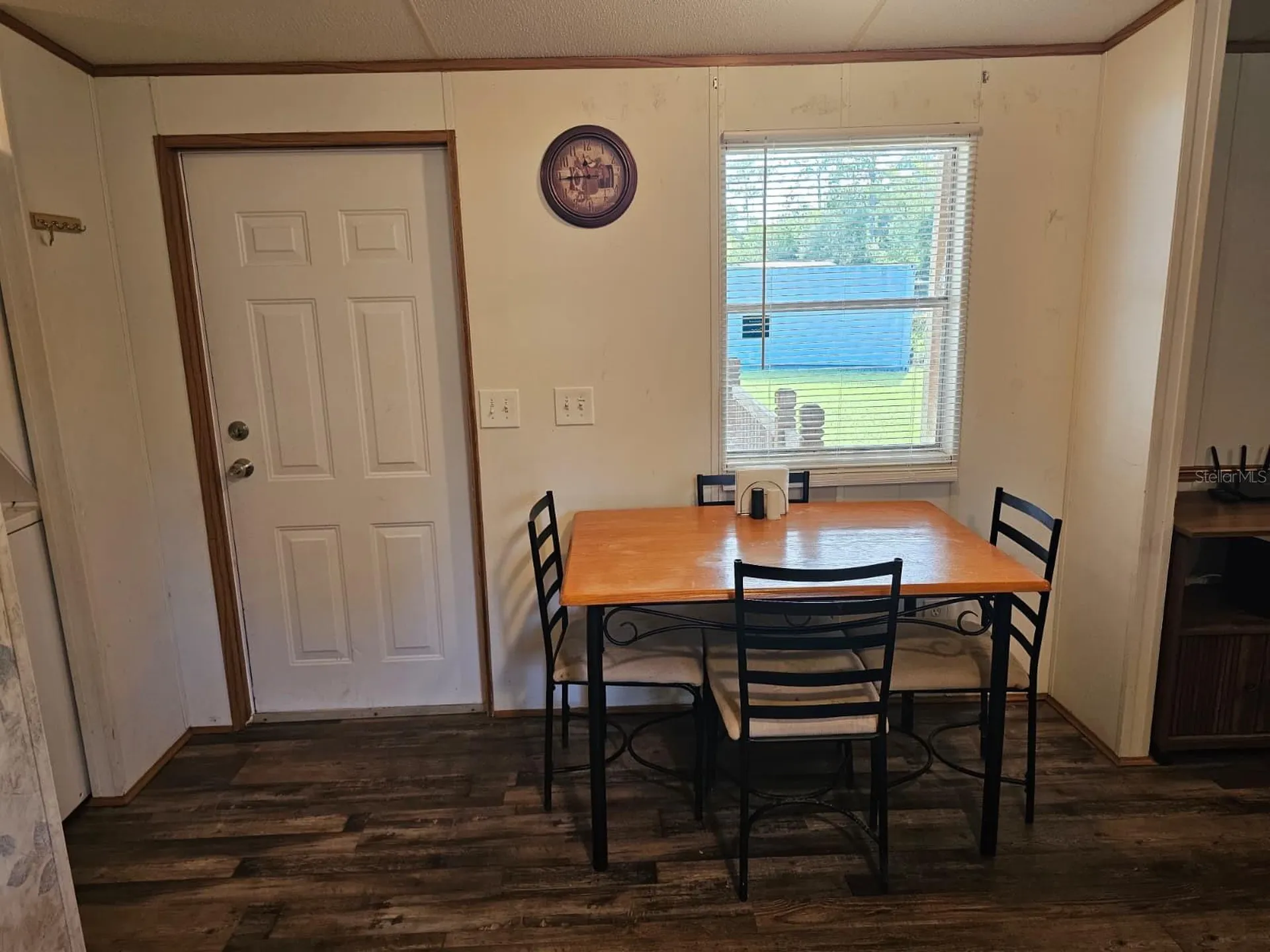 9050 SE 196th Terrace Ocklawaha FL 32179