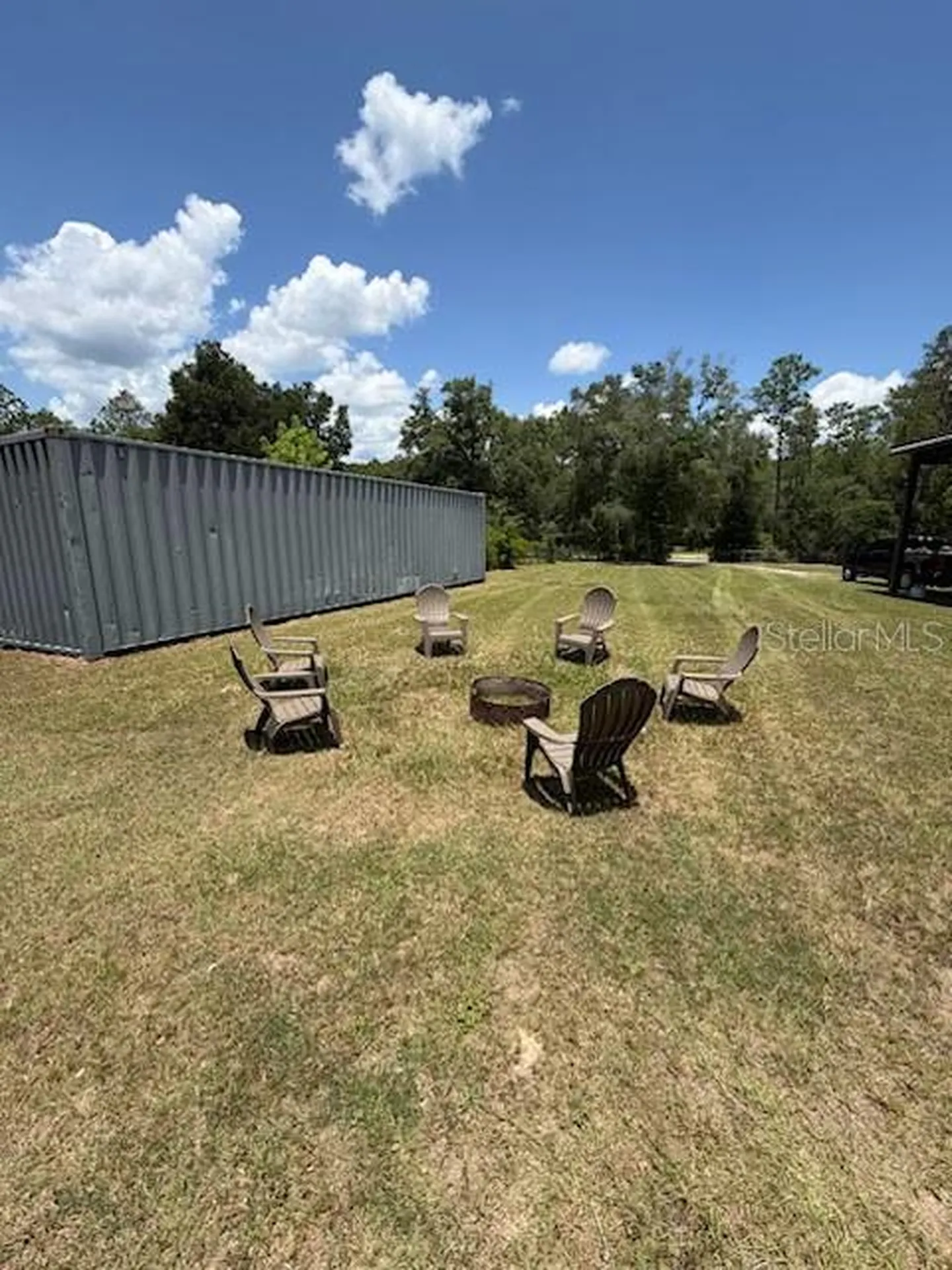 9050 SE 196th Terrace Ocklawaha FL 32179