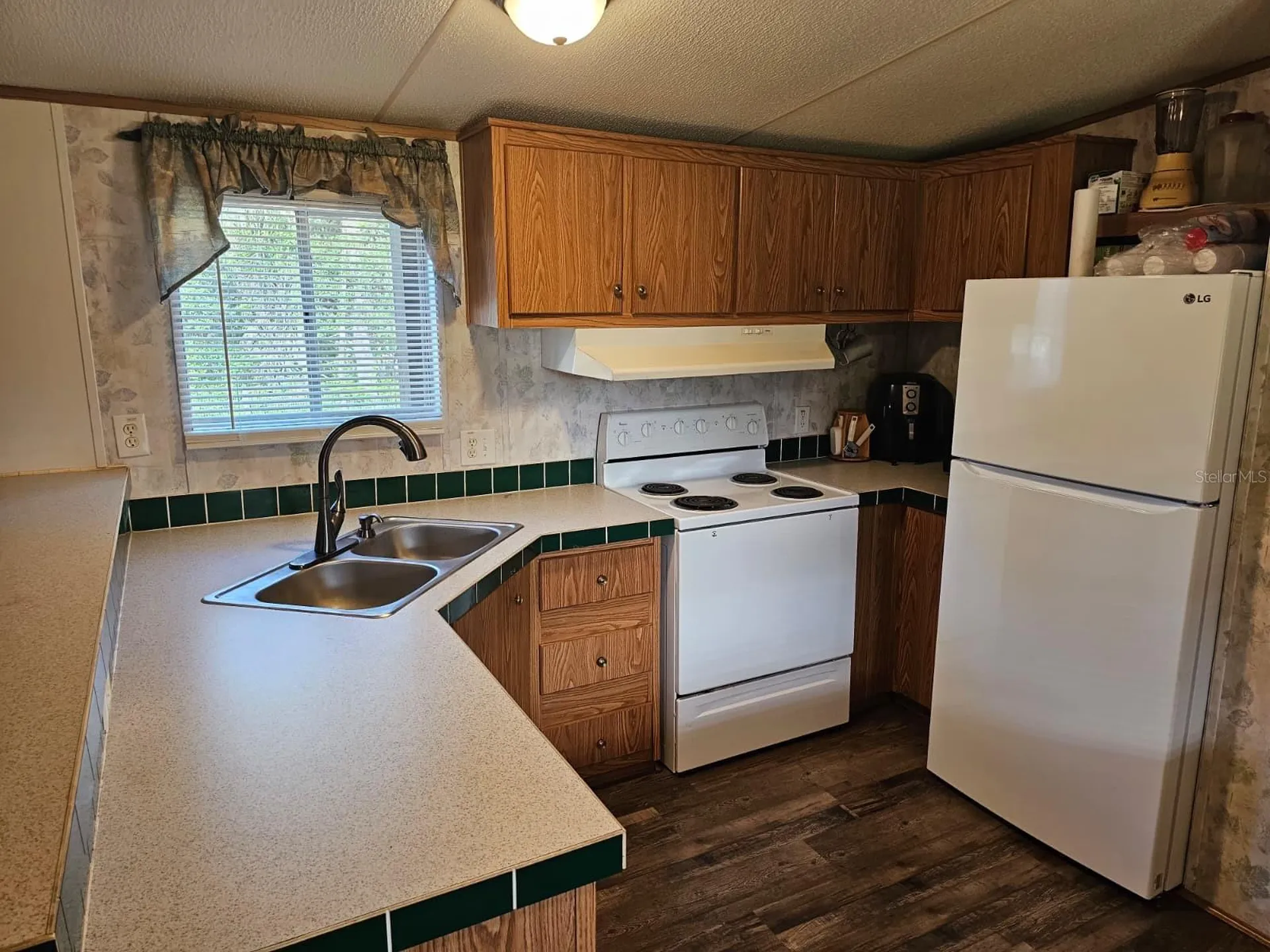 9050 SE 196th Terrace Ocklawaha FL 32179