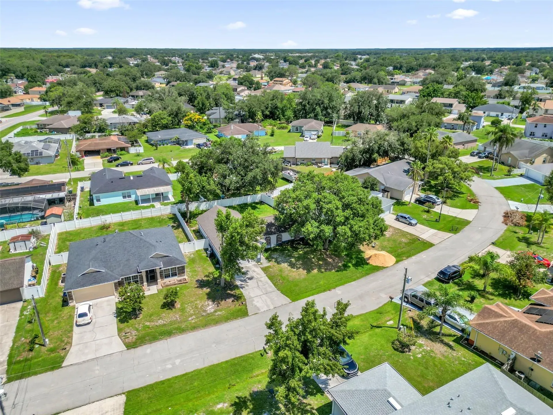 525 Carlsbad Drive Kissimmee FL 34758