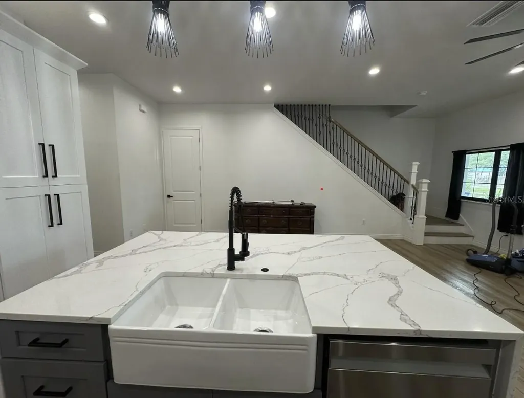 319 W West Street Tampa FL 33602