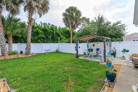106 Leisure World Drive N Debary FL 32713