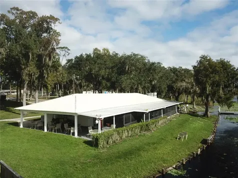 106 Leisure World Drive N Debary FL 32713