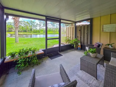 100 Sea Pines Circle Daytona Beach FL 32114