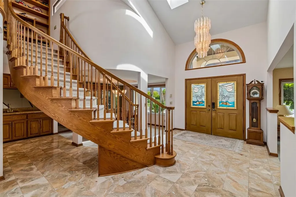 9815 Bay Island Drive Tampa FL 33615