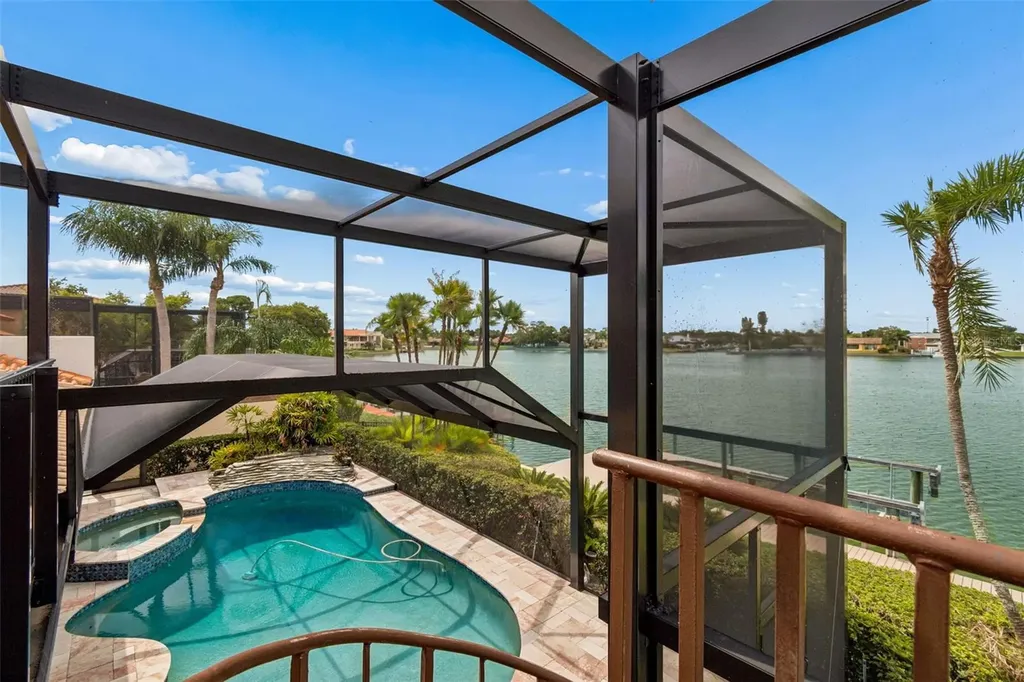 9815 Bay Island Drive Tampa FL 33615