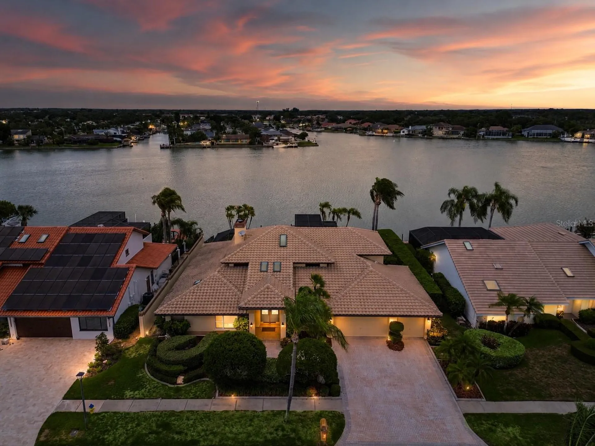 9815 Bay Island Drive Tampa FL 33615