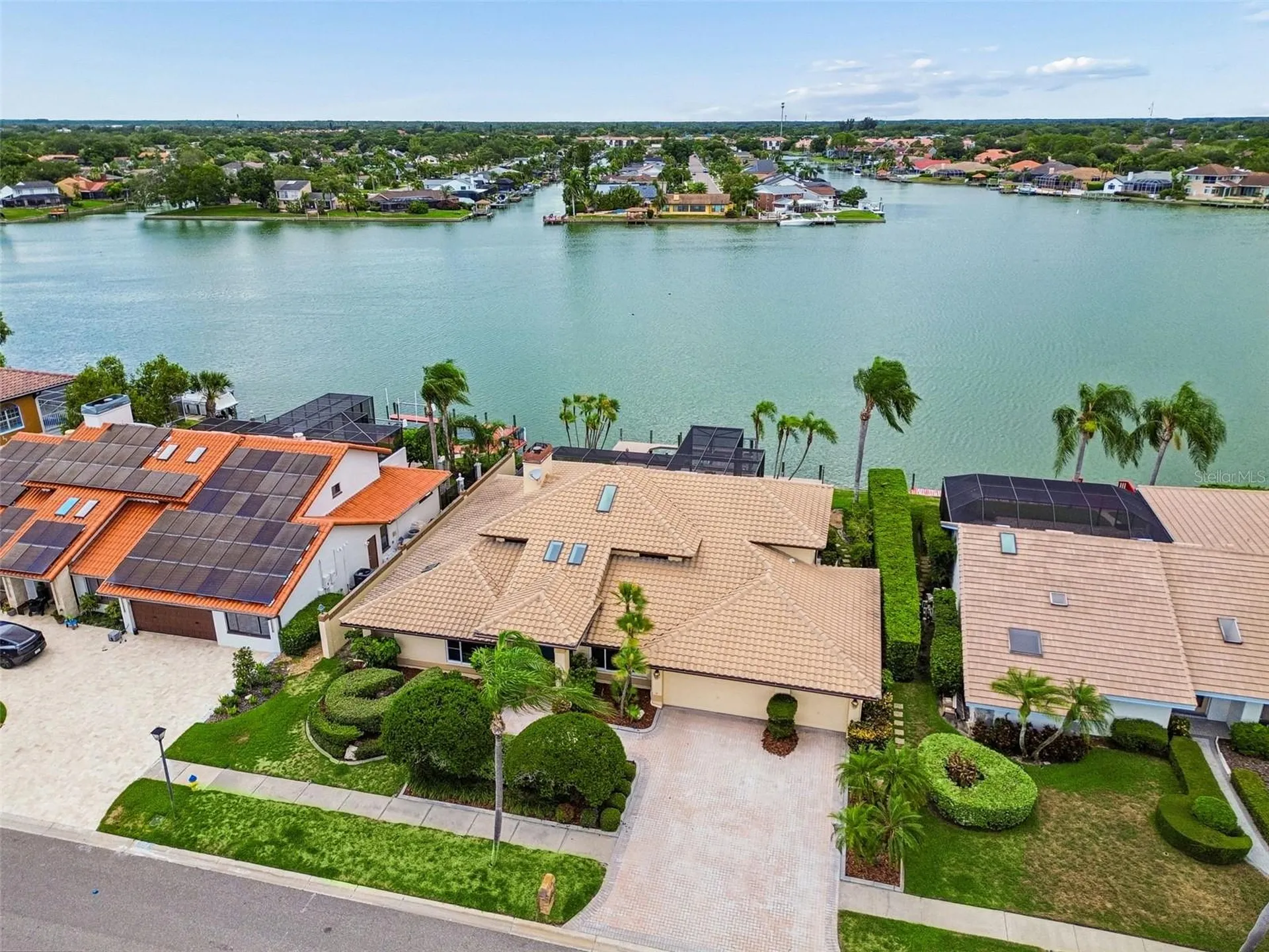 9815 Bay Island Drive Tampa FL 33615