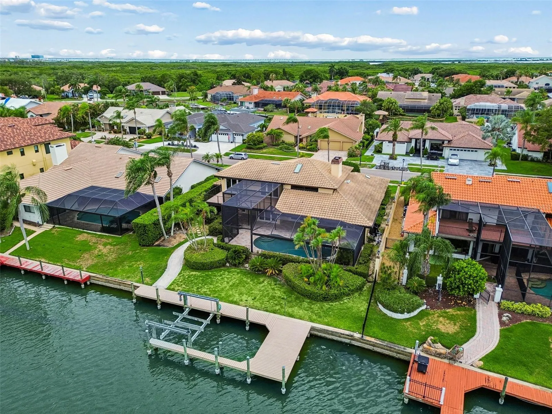 9815 Bay Island Drive Tampa FL 33615