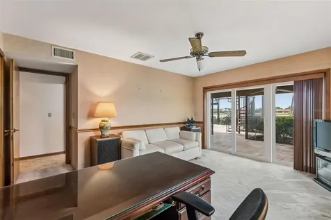 9815 Bay Island Drive Tampa FL 33615