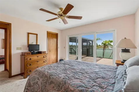 9815 Bay Island Drive Tampa FL 33615
