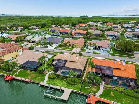 9815 Bay Island Drive Tampa FL 33615