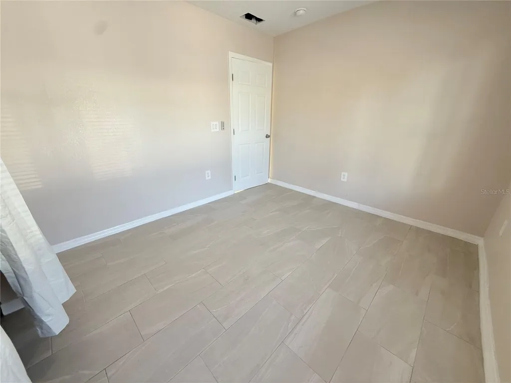 1015 23rd Avenue W Bradenton FL 34205