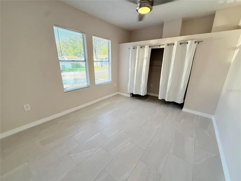 1015 23rd Avenue W Bradenton FL 34205