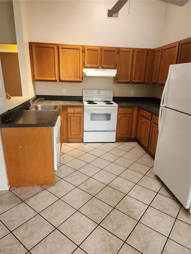 2747 Kavalier Drive Palm Harbor FL 34684