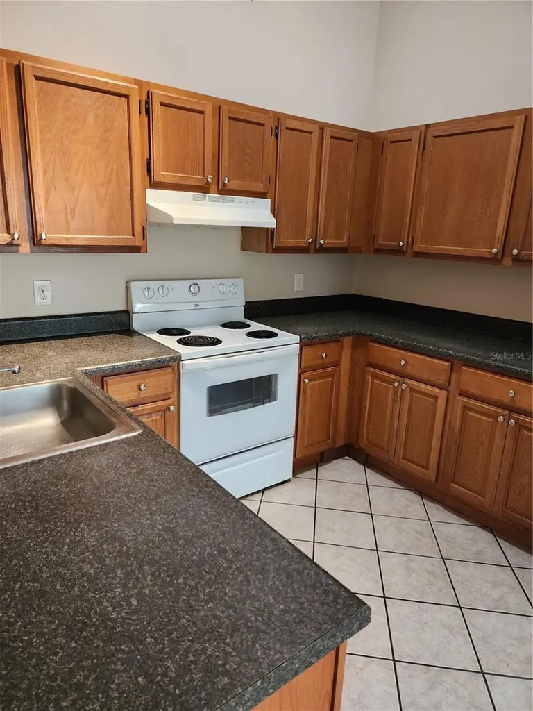 2747 Kavalier Drive Palm Harbor FL 34684