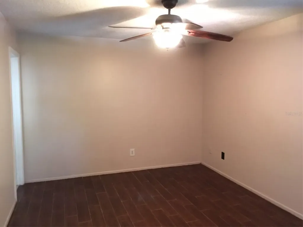 2747 Kavalier Drive Palm Harbor FL 34684